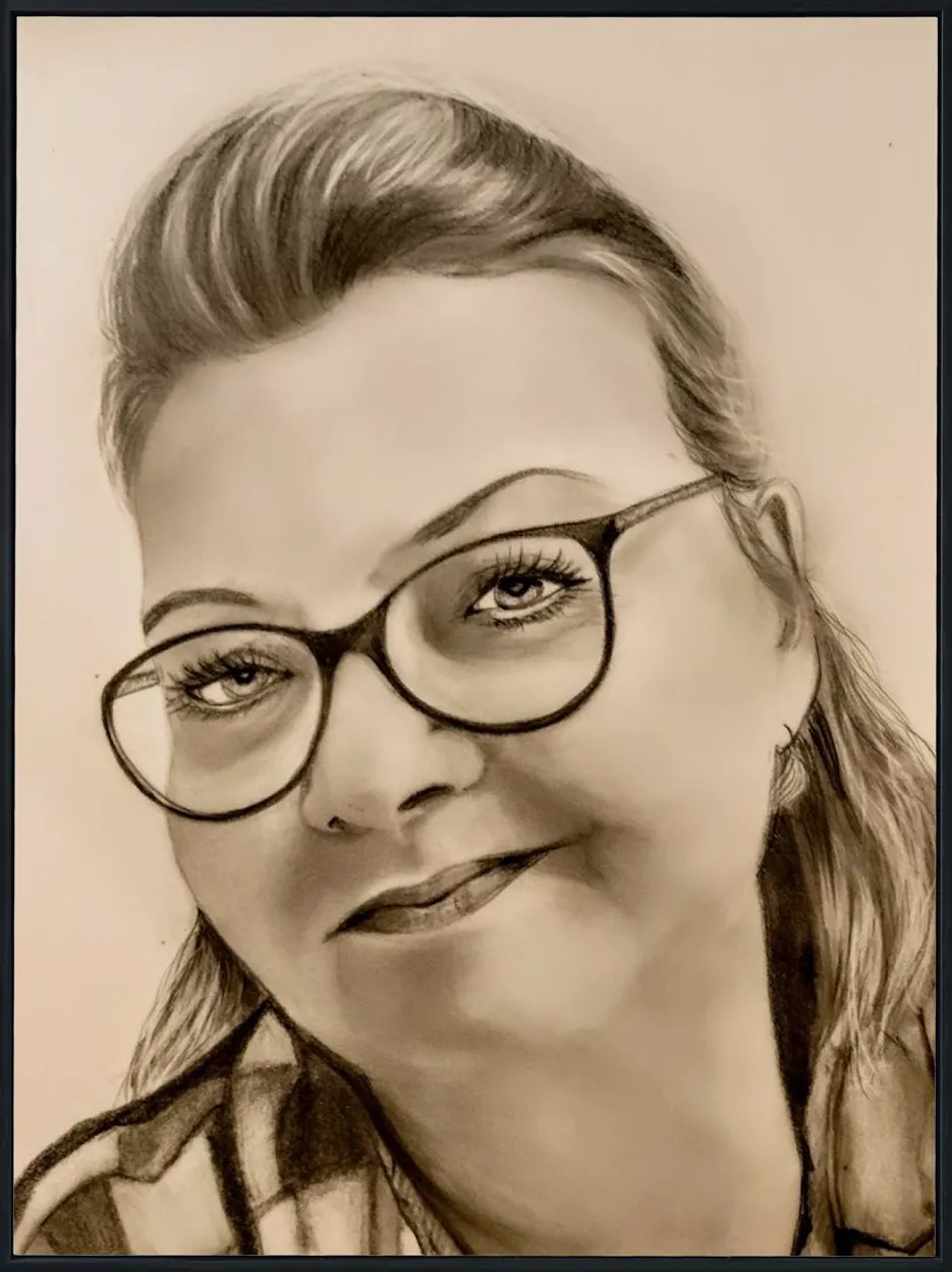 Artystka Ela Hucz portret ze zdjęcia. 